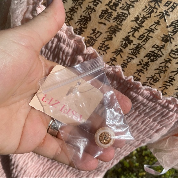 Kawaii Liz Lisa pink lacy corset type top NWT - Picture 6 of 11